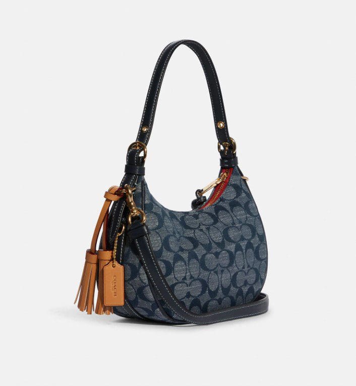 kleo hobo white