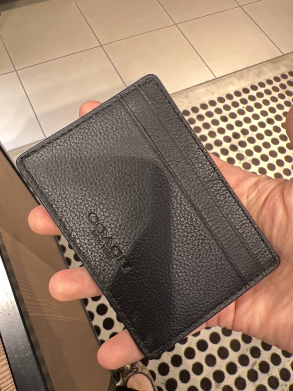 uMoMasShop (MY Readystock) COACH Men's Money Clip Card Case Calf Leather  Wallet