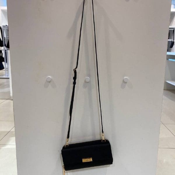 (Pre Order) TUMI Opal Wallet Crossbody