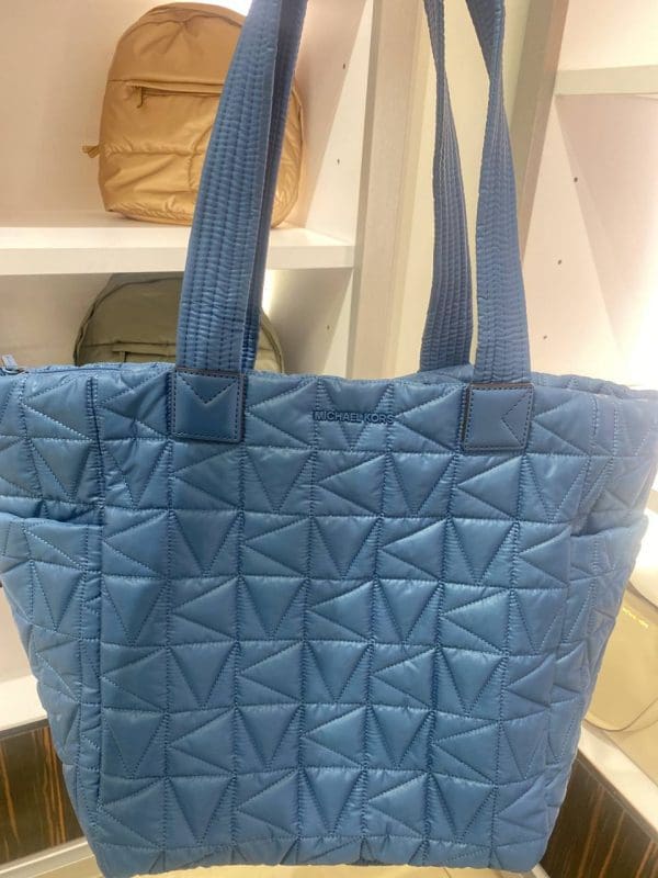 (Preorder) MICHAEL KORS Winnie Large Quilted Nylon Tote