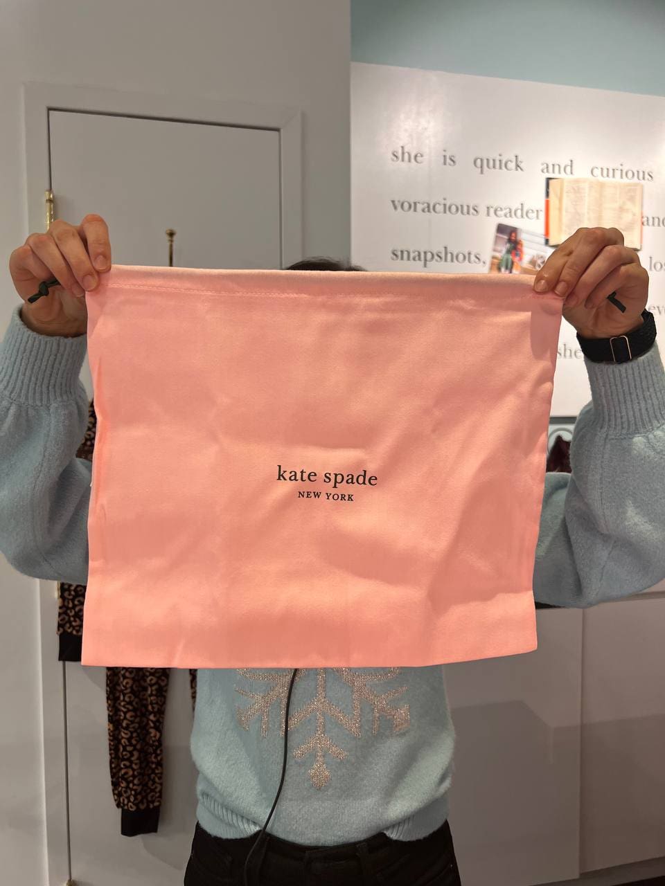 uMoMasShop (PRE Order) KATE SPADE Dust Bag