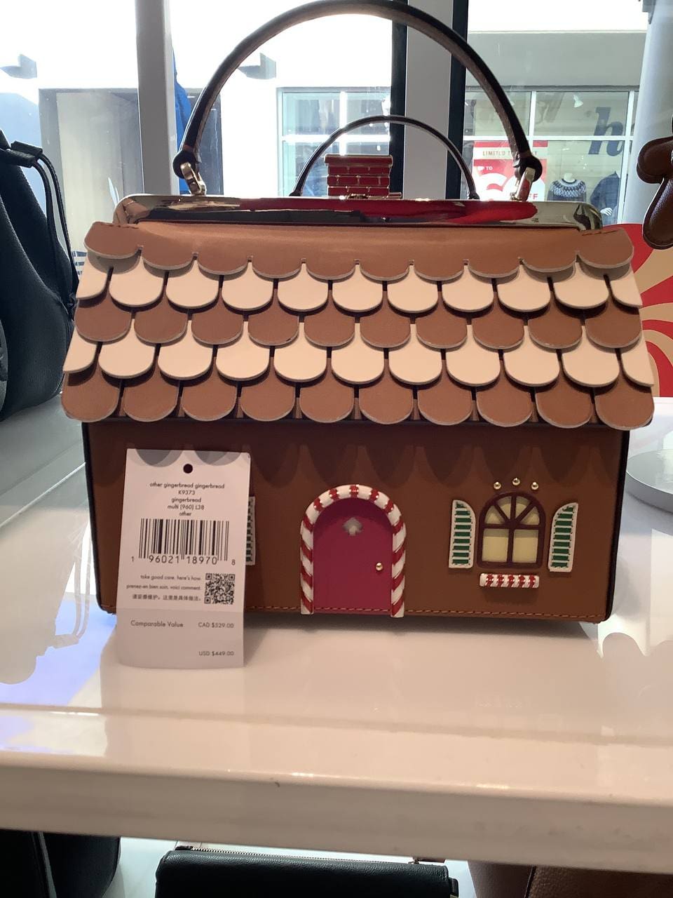 uMoMasShop (PRE Order) KATE SPADE Gingerbread House Crossbody