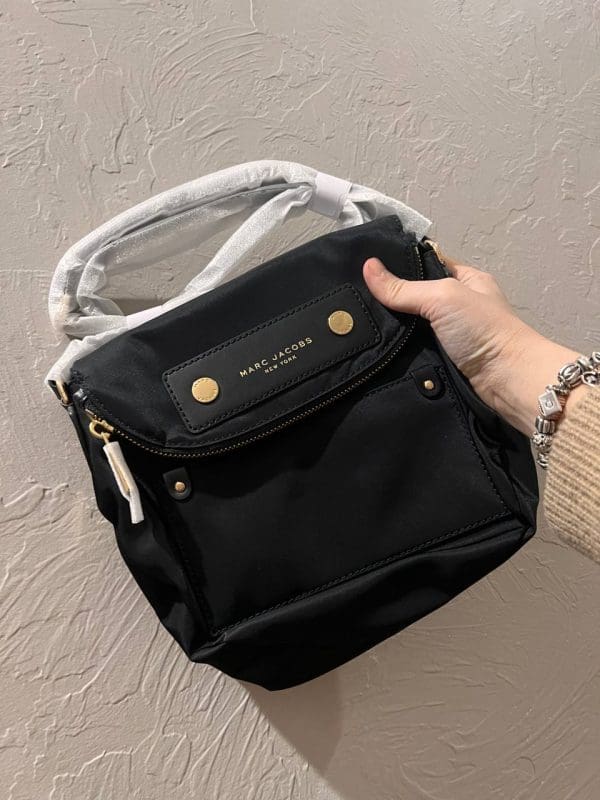 Marc jacobs preppy discount nylon natasha crossbody bag