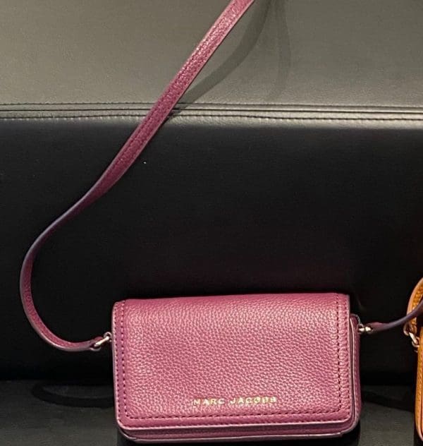 (PRE Order) MARC JACOBS The Groove Mini Crossbody Bag – uMoMasShop