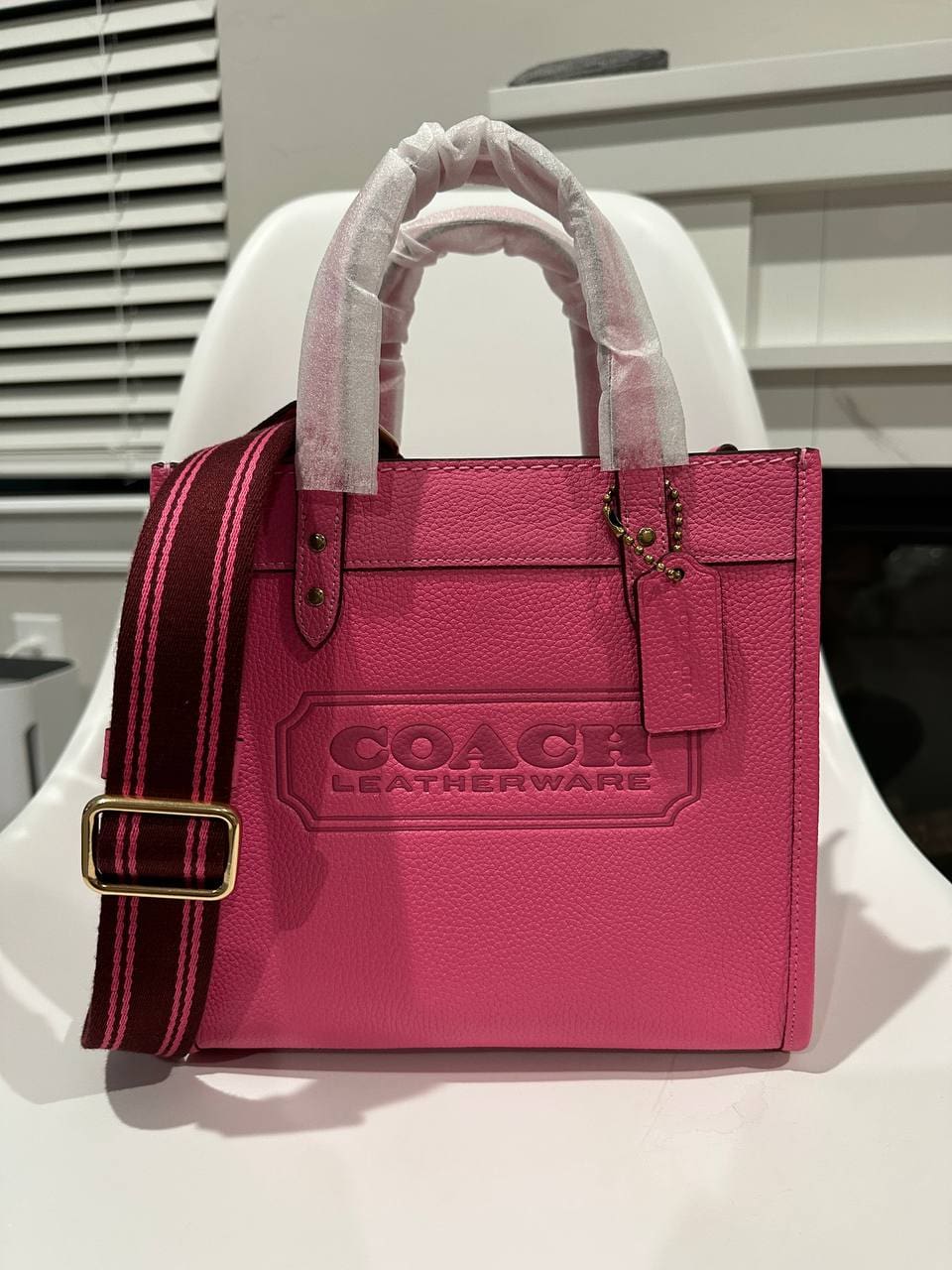 (PRE Order) COACH Field Tote 22 – uMoMasShop