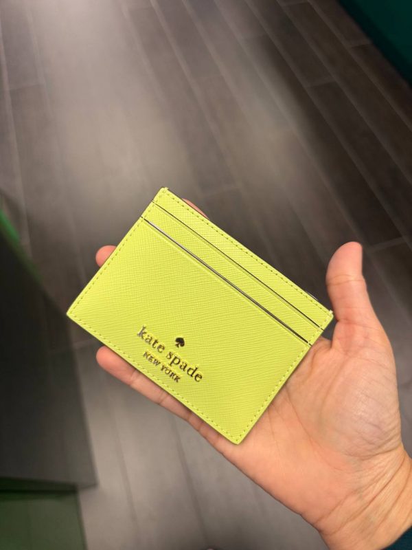 4902422117610532904