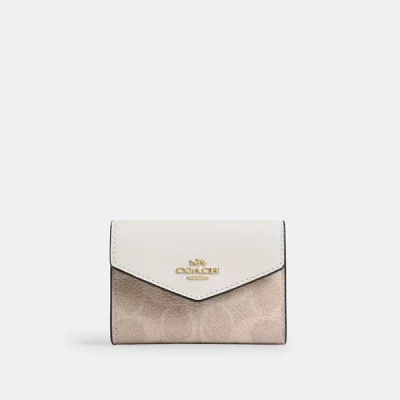 Coachflapcardcaseinsignaturecanvasinsand Chalk Cz272 1large