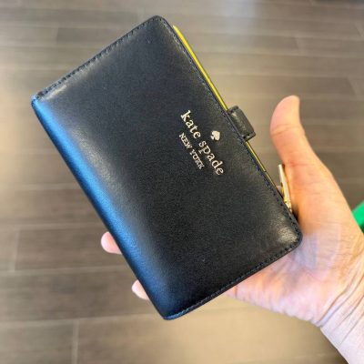 Photo 5125264524377262970 Y