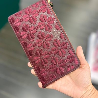 Photo 5125410561855261592 Y