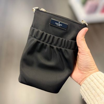 Photo 4920463853590612838 Y