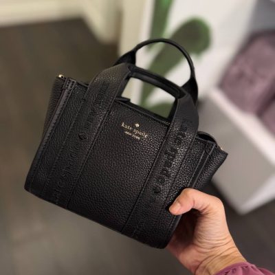 Photo 4963047054171114483 Y