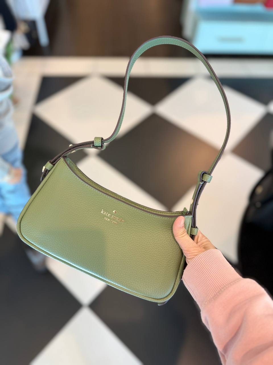 photo_5012582733062015851_y Photo 5012582733062015851 Y