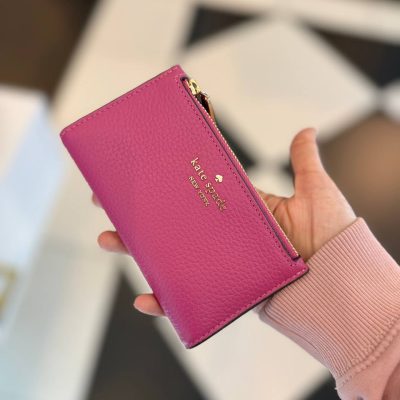 Photo 5012582733062015860 Y