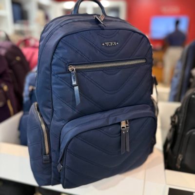 Photo 5028402755470560130 Y