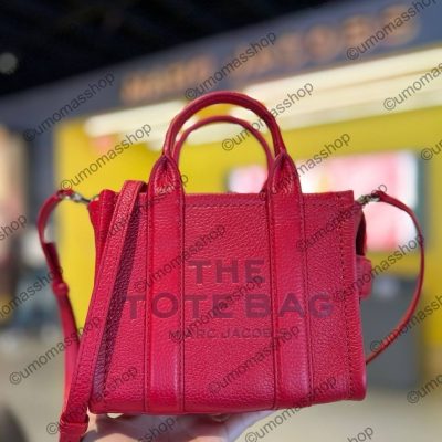 Photo 4951836768621759479 Y