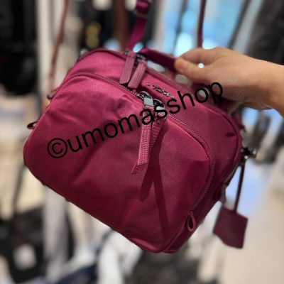 Photo 4963344484951329710 Y