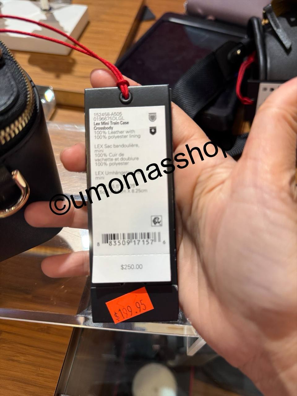 Photo 4965596284765014950 Y