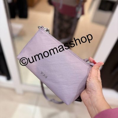 Photo 4965596284765014952 Y