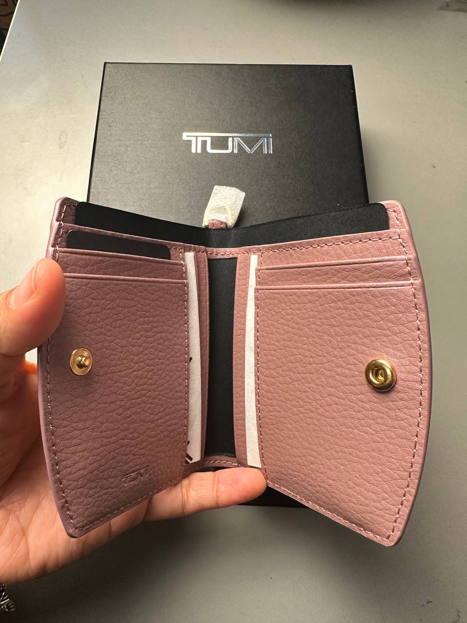 Photo 5093952812630084529 Y