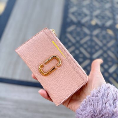 Photo 5105113800544815969 Y