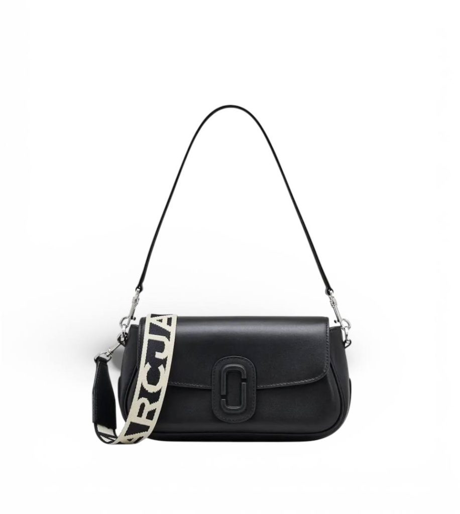 Photo 6300812749923094227 Y