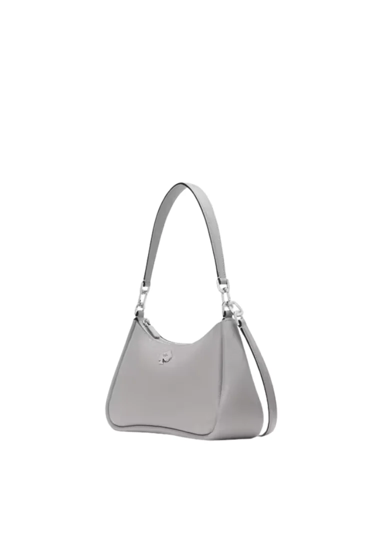 2 44ee6db1 0e4d 4a19 B01e F78f76beff7f