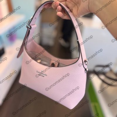 Photo 4933876929081838502 Y