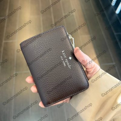 Photo 4933876929081838509 Y