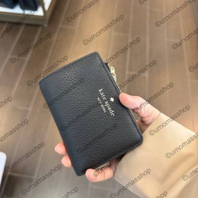 Photo 4933876929081838515 Y