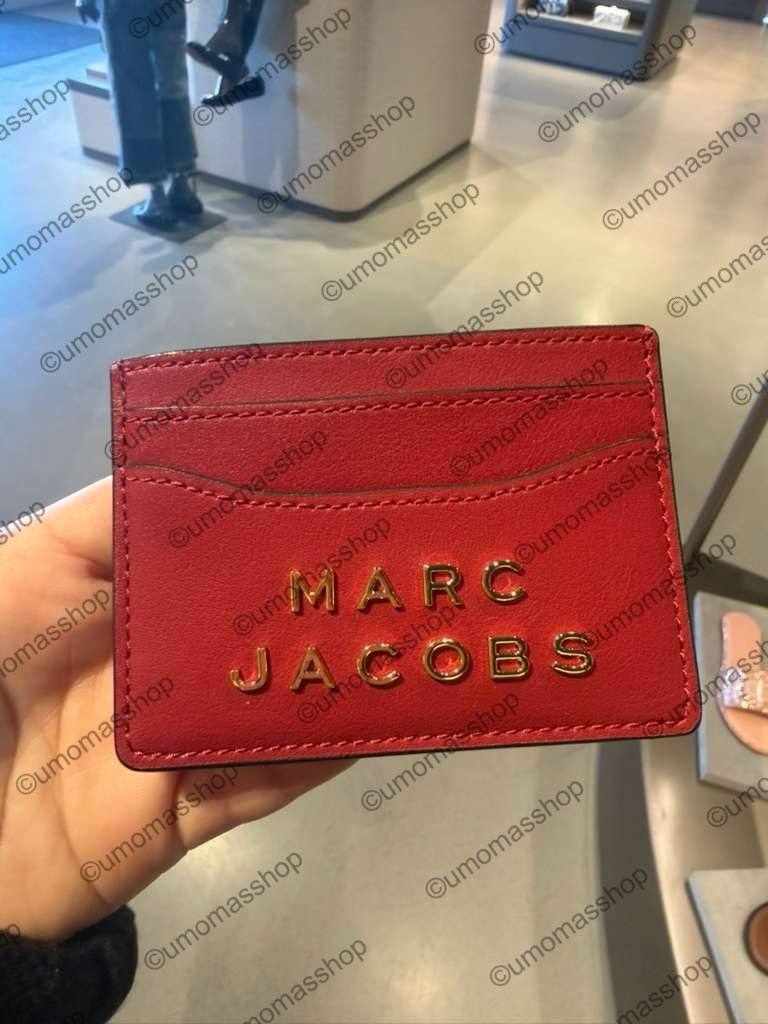 Photo 4938323878090574743 Y