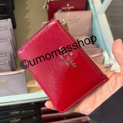 Photo 4938323878090574751 Y