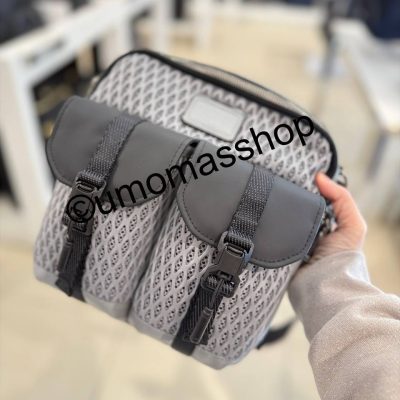 Photo 5064580557789924547 Y