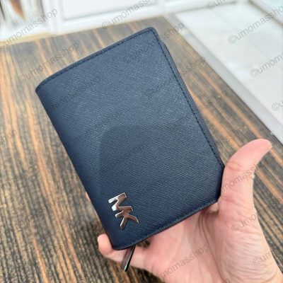 Photo 5071478343986777074 Y