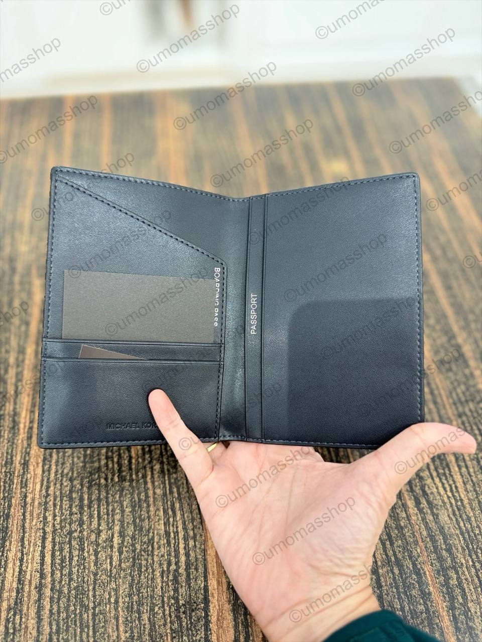 Photo 5071478343986777081 Y