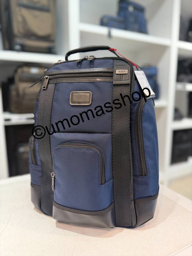 Photo 5087168697037687905 Y