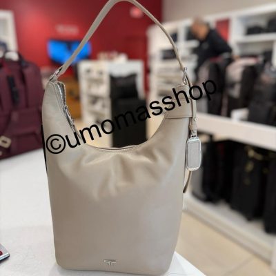 Photo 5091499716289170460 Y